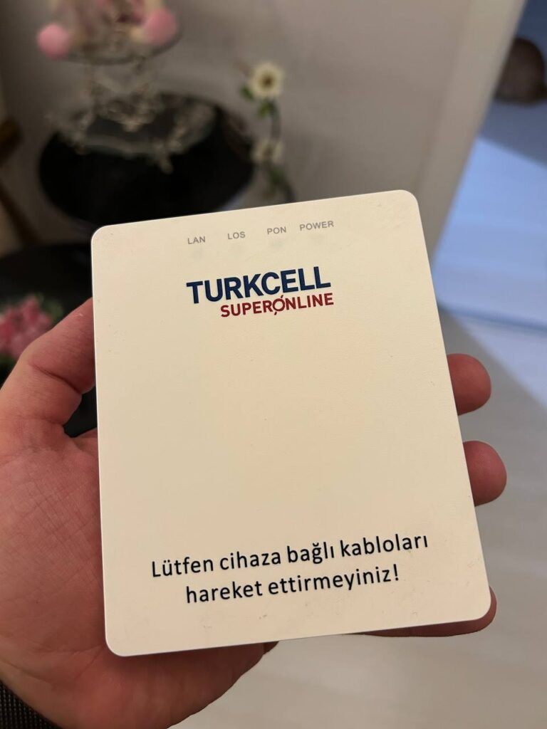 Turkcell Superonline cihazı kablo uyarısı.